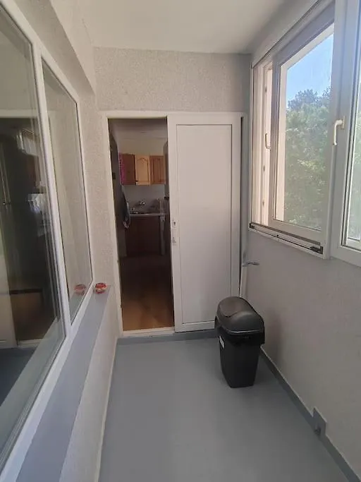 Red Room - Apartment In Varna - Beach And Forest Bulgaria